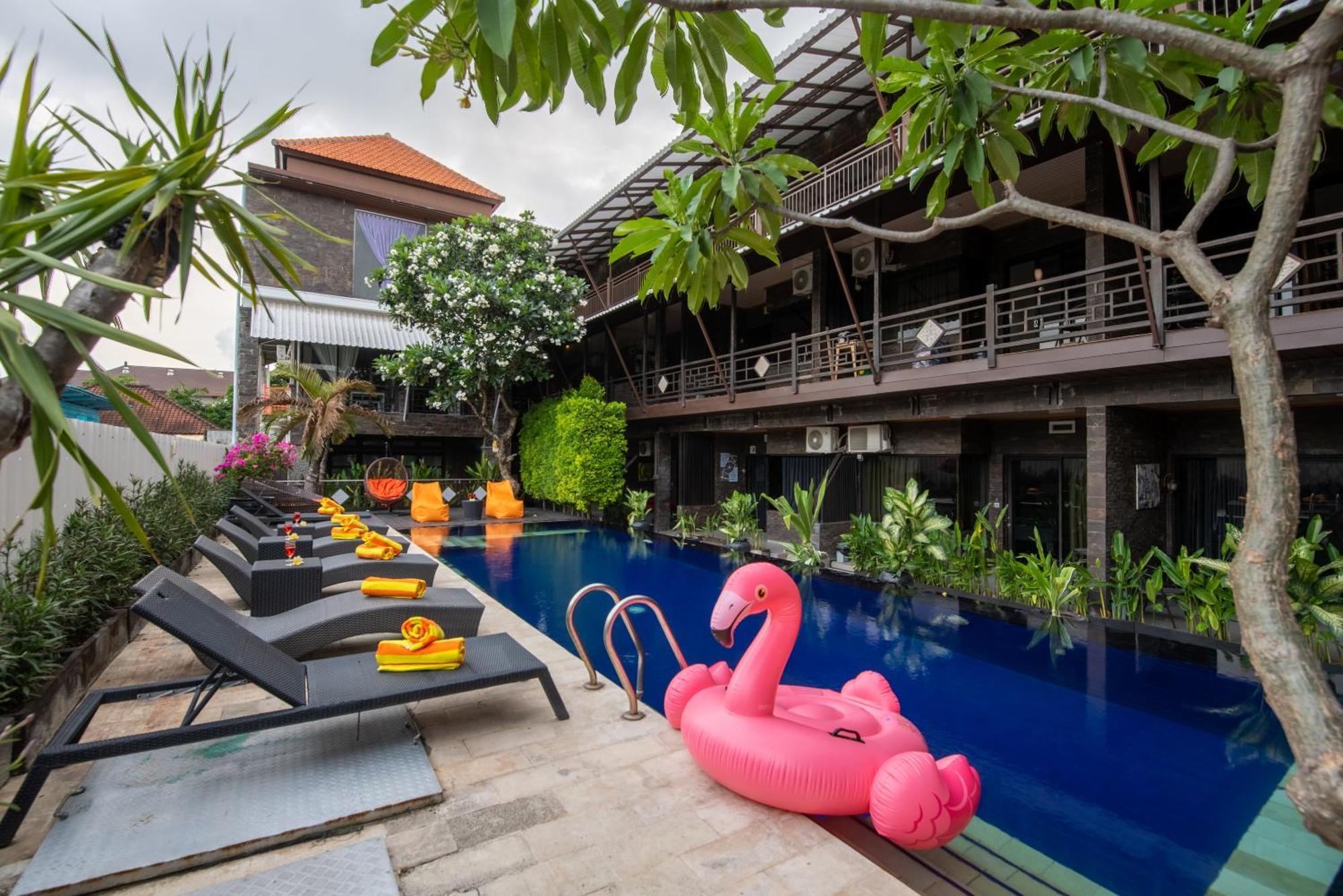 L'Amore Hotel Seminyak מראה חיצוני תמונה